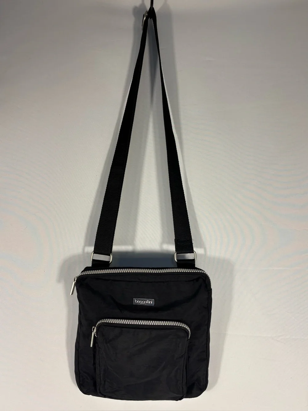 best travel makeup bags Hudson + Bleecker Voyager Toiletry Bag whether you are getting MRK-GB-CO LNY BELT BAG : Color:Black-Ox Red